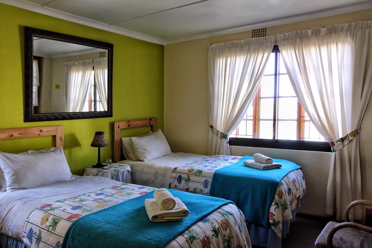 Zoete Inval Hostel Hermanus Kültér fotó