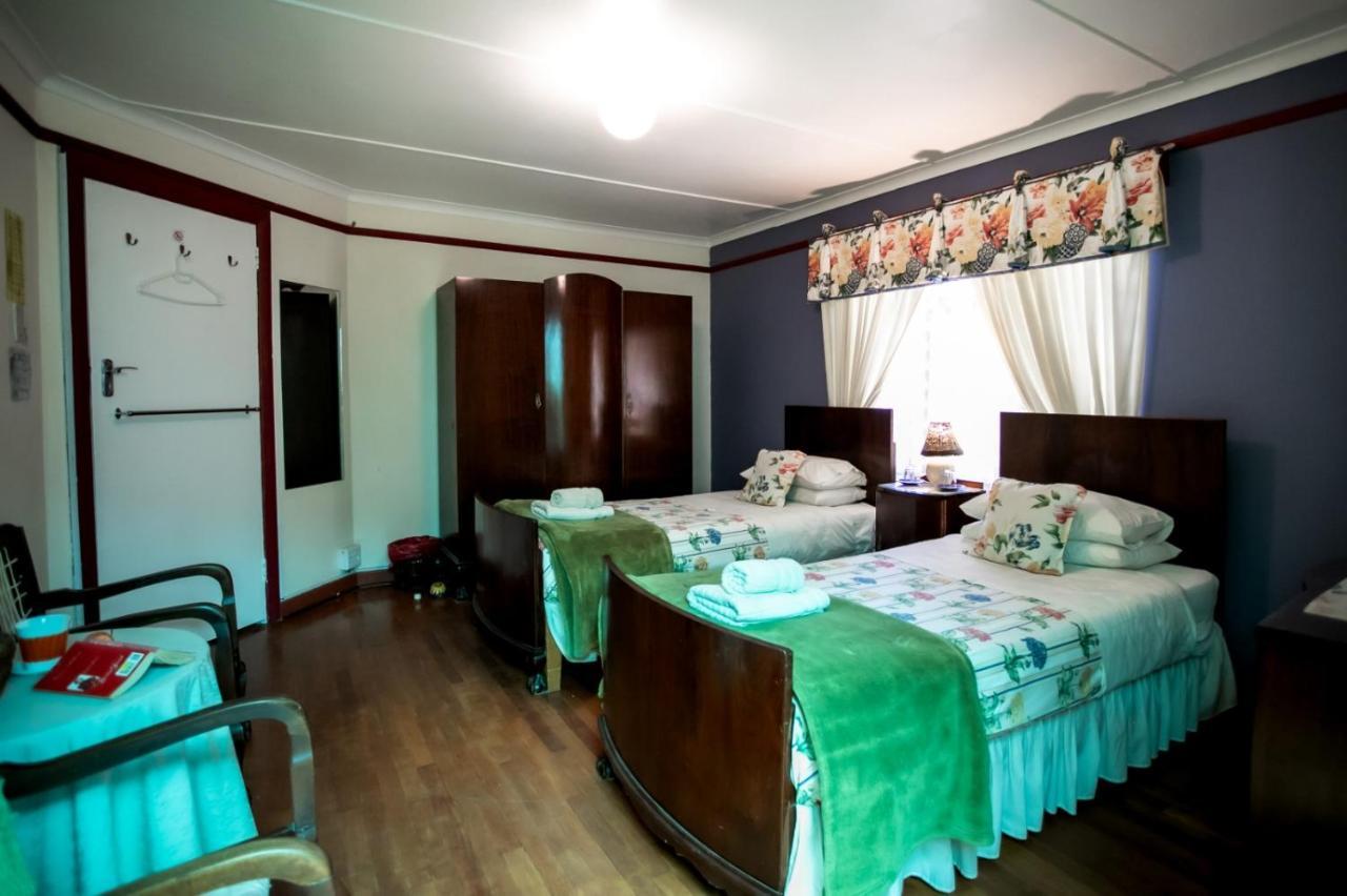 Zoete Inval Hostel Hermanus Kültér fotó
