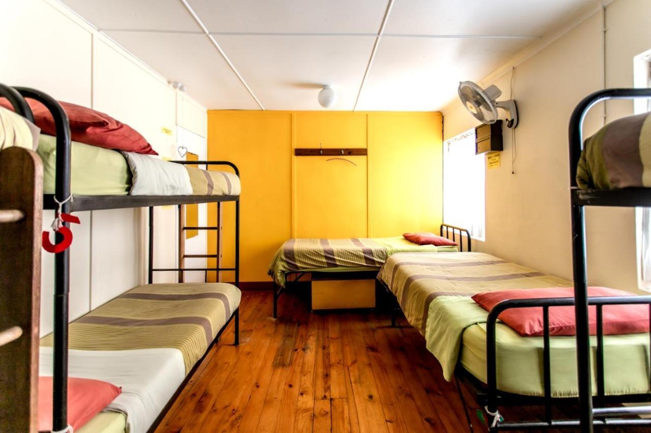 Zoete Inval Hostel Hermanus Kültér fotó